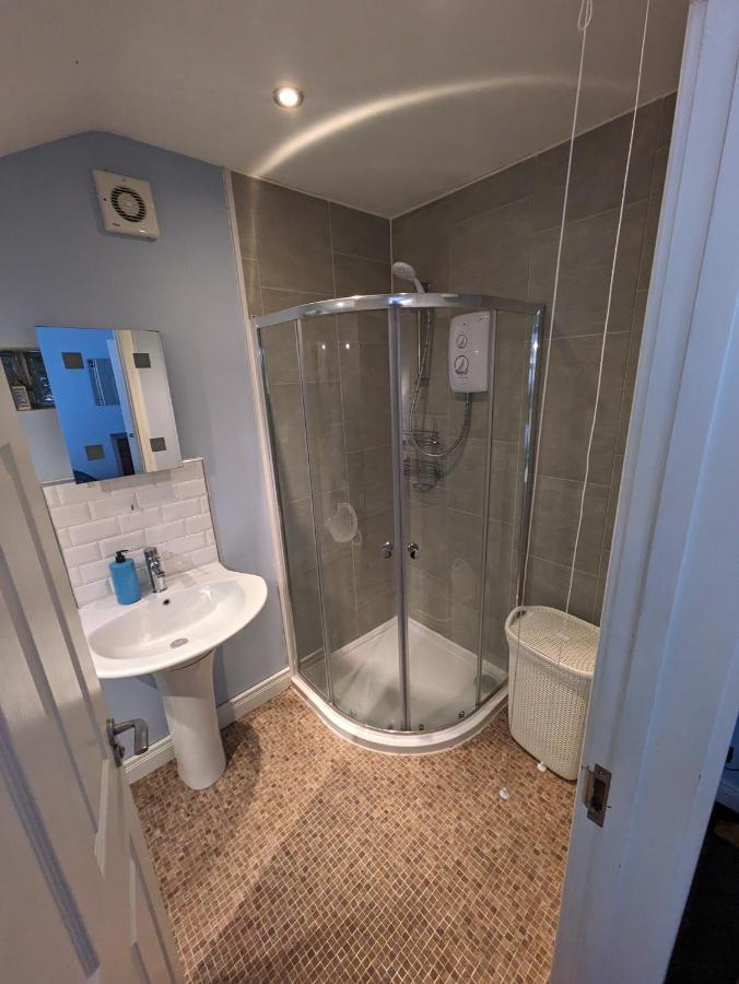 Bt 9 Granny Flat & Walled Garden Μπέλφαστ Εξωτερικό φωτογραφία